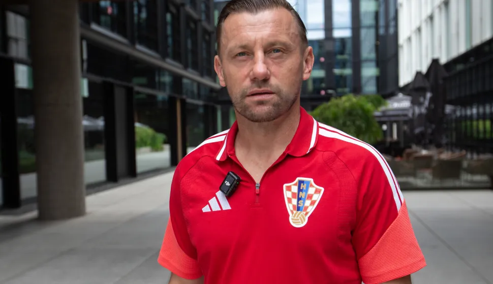 Zagreb, 21.09.2026.- Hrvatska nogometna reprezentacija do 21 godine okupila se u 12 sati u hotelu Pullman uoči dolazećih utakmica.Na fotografiji Ivica Olić.foto HINA/ Luka &Scaron;ANGULIN/ l&scaron;