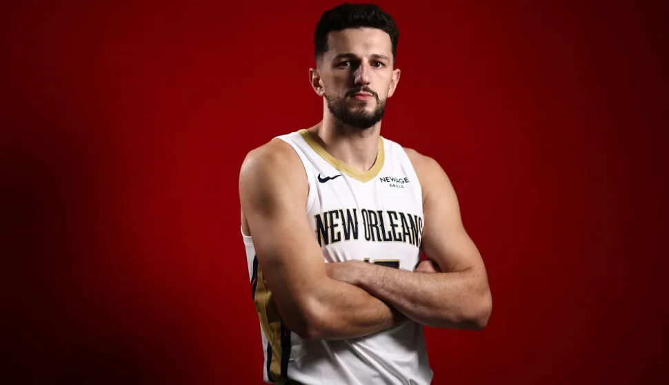 NEW ORLEANS, LOUISIANA - SEPTEMBER 28: Karlo Matkovic #17 of the New Orleans Pelicans poses for a photo at the Smoothie King Center on September 28, 2026 in New Orleans, Louisiana. NOTE TO USER: User expressly acknowledges and agrees that, by downloading and or using this photograph, User is consenting to the terms and conditions of the GettyImages License Agreement. Chris Graythen/Getty Images/AFP (Photo by Chris Graythen/GETTY IMAGES NORTH AMERICA/Getty Images via AFP)