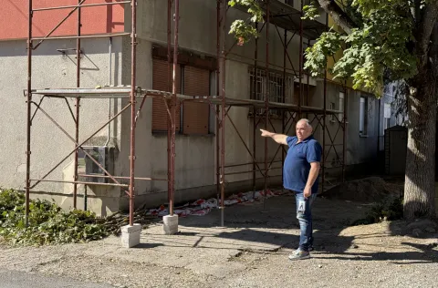 Osijek, 29. 09. 2026., Opatijska 9, Zvonimir Vego, probijen strop, strop, plafonSNIMIO BRUNO JOBST