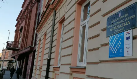 Zgrada Gimnazije Županjafoto: Marija Le&scaron;ić Omerović