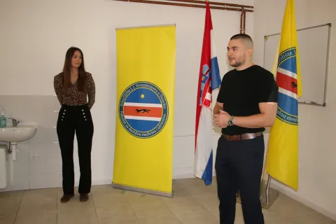 Sveučili&scaron;te Josipa Jurja Strossmayera u Osijeku, Fakultet za dentalnu medicinu i zdravstvo Osijek u Orahovici, a zajedno sa studentima fizioterapije, jučer je proveo javnozdravstvenu akciju "Studenti fizioterapije i umirovljenici zajedno za aktivno i zdravo starenje"