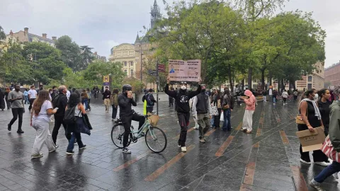 Veliki prosvjedi zahvatili su u subotu Francusku, a među gradovima u kojima je do&scaron;lo do policijskih intervencija na&scaron;ao se i Toulouse.