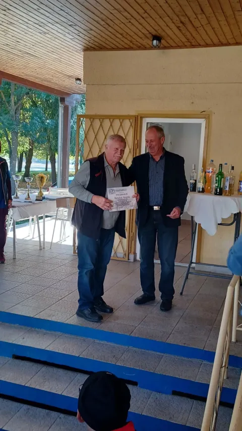 SLAVONSKI BRODU Slavonskom Brodu, u dvorani Viju&scaron;, održan je turnir Udruge umirovljenika HEP-a Slavonije i Baranje. listopad 2026.najstariji - Slavko Potočnik 
