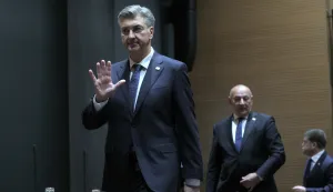 Zagreb,13.10.2026 - Saborski zastupnici su se nakon kraće stanke vratili u klupe, a ovotjedno plenarno zasjedanje otvorio je premijer Andrej Plenković podno&scaron;enjem godi&scaron;njeg izvje&scaron;ća Vlade.Foto HINA/Tomislav Pavlek/tp