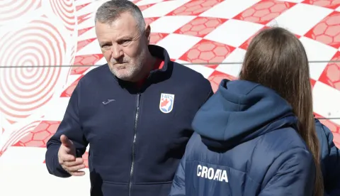 Zagreb, 06.04.2025.- Okupljanje ženske seniorske rukometne reprezentacije prije susreta sa &Scaron;panjolskom. Na fotografiji izbornik Ivica Obrvan.foto HINA/ Admir BULJUBA&Scaron;IĆ/ abu