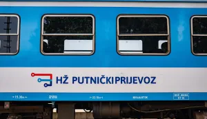Bizovac, 2. 7. 2026., Obilazak radova na dionici željezničke pruge Osijek - Ko&scaron;kailustracija; slobodnjaci; putovanje; Željeznica; željeznička pruga; obilazak radova; radovi; pruga; vlak; vlakovi; željeznički promet; HŽ; prijevoz; vagon