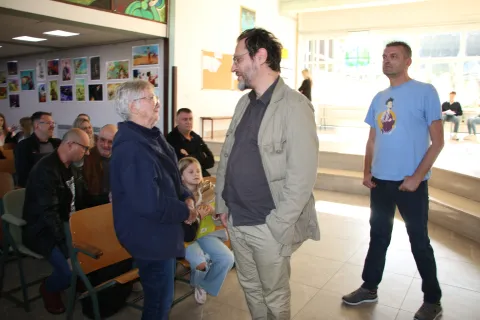 Svjetski poznati ilustrator Tomislav Torjanac vratio se u svoju &scaron;kolu nakon 35 godina: &bdquo;Tu je počela moja priča&rdquo;
