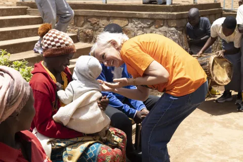 SLAVICA GA&Scaron;PAROVIĆ RUANDA PUTOKAZ ZA AFRIKU