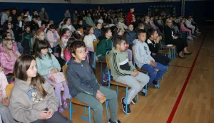 Integrirani dan u gunjanskoj &scaron;kolifoto: &Scaron;kola Gunja