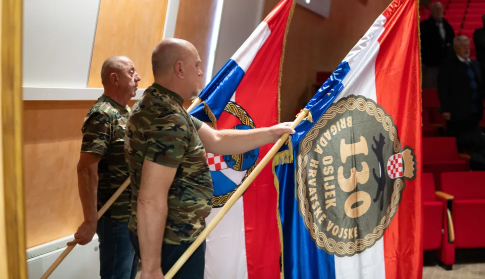 Osijek, 24. 10. 2026., 35. Obljetnica ustroja osječkih pričuvnih brigadaZlatko Dernaj; Osječke pričuvne brigade; obljetnica