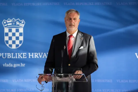 Zagreb, 26.10.2026.- Izjave nakon Sjednice Gospodarsko-socijalnog vijeća (GSV).Na fotografiji Ivan Mi&scaron;etić.foto HINA/ Luka &Scaron;ANGULIN/ l&scaron;