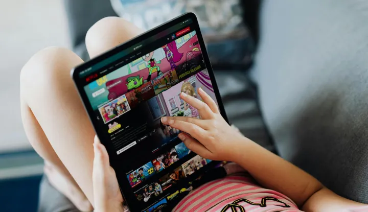 DJECA ONLINE KOMPJUTOR IGRICE INTERNET