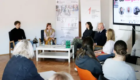 Na Akademiji za umjetnost i kulturu u Osijeku (AUKOS) u srijedu je održana početna konferencija projekta "StartART &ndash; Umjetnost zapo&scaron;ljivosti kroz AUKOS stručnu praksu". listopad 2026.Osijek
