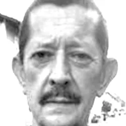 ZORAN VUJIĆ
HRVATSKI BRANITELJ