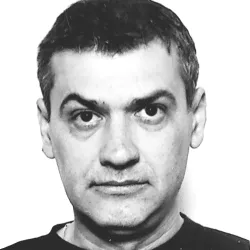 DAVOR ZVONARIĆ